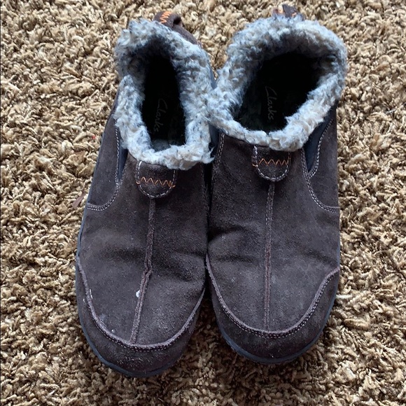clark's house shoes